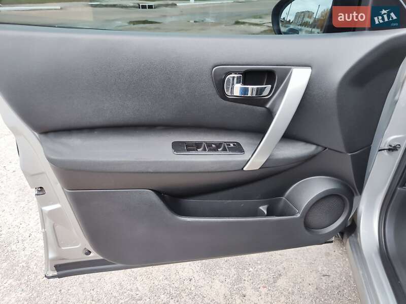Внедорожник / Кроссовер Nissan Qashqai 2011 в Глухове фото 20 Внедорожник / Кроссовер Nissan Qashqai 2011 в Глухове