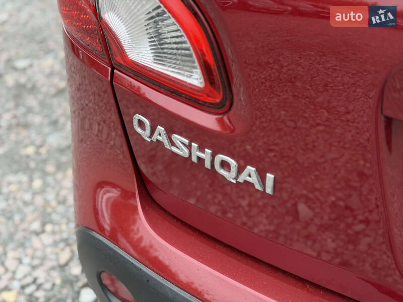 Внедорожник / Кроссовер Nissan Qashqai 2013 в Ровно