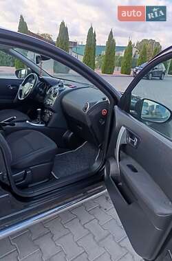 Внедорожник / Кроссовер Nissan Qashqai 2008 в 