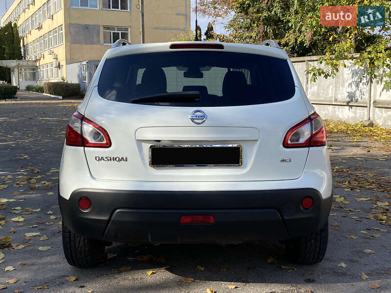 Внедорожник / Кроссовер Nissan Qashqai 2011 в Белой Церкви