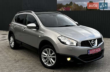 Внедорожник / Кроссовер Nissan Qashqai 2010 в 