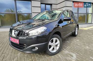 Внедорожник / Кроссовер Nissan Qashqai 2011 в 
