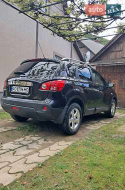 Позашляховик / Кросовер Nissan Qashqai 2007 в  фото 5 Позашляховик / Кросовер Nissan Qashqai 2007 в