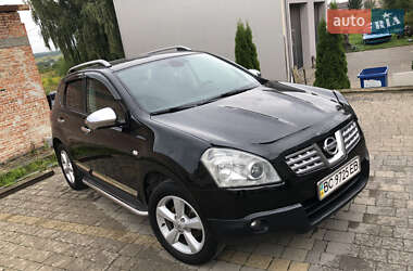 Позашляховик / Кросовер Nissan Qashqai 2009 в  фото 6 Позашляховик / Кросовер Nissan Qashqai 2009 в