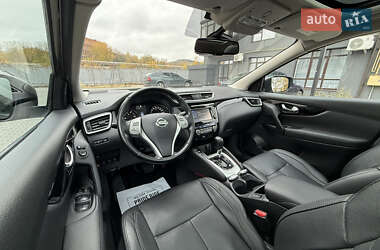 Внедорожник / Кроссовер Nissan Qashqai 2015 в 