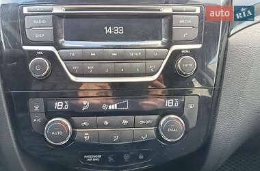 Внедорожник / Кроссовер Nissan Qashqai 2014 в 