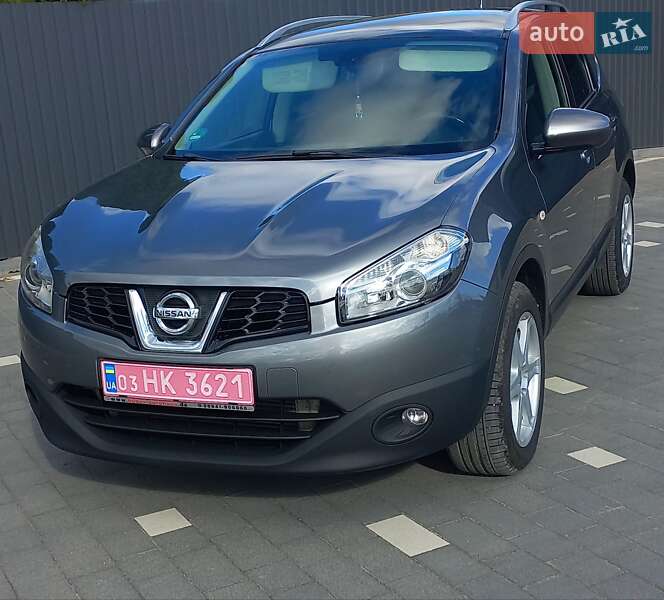 Позашляховик / Кросовер Nissan Qashqai 2011 в 