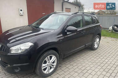 Позашляховик / Кросовер Nissan Qashqai 2011 в  фото 6 Позашляховик / Кросовер Nissan Qashqai 2011 в