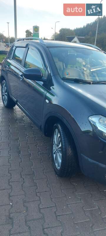 Внедорожник / Кроссовер Nissan Qashqai 2010 в Делятине фото 6 Внедорожник / Кроссовер Nissan Qashqai 2010 в Делятине