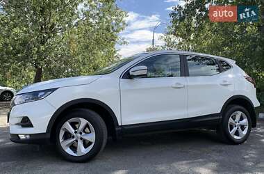 Внедорожник / Кроссовер Nissan Qashqai 2021 в 
