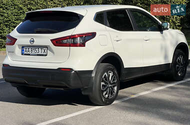 Позашляховик / Кросовер Nissan Qashqai 2018 в  фото 45 Позашляховик / Кросовер Nissan Qashqai 2018 в