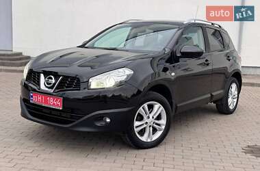 Внедорожник / Кроссовер Nissan Qashqai 2013 в Житомире
