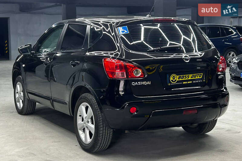 Внедорожник / Кроссовер Nissan Qashqai 2009 в Черновцах