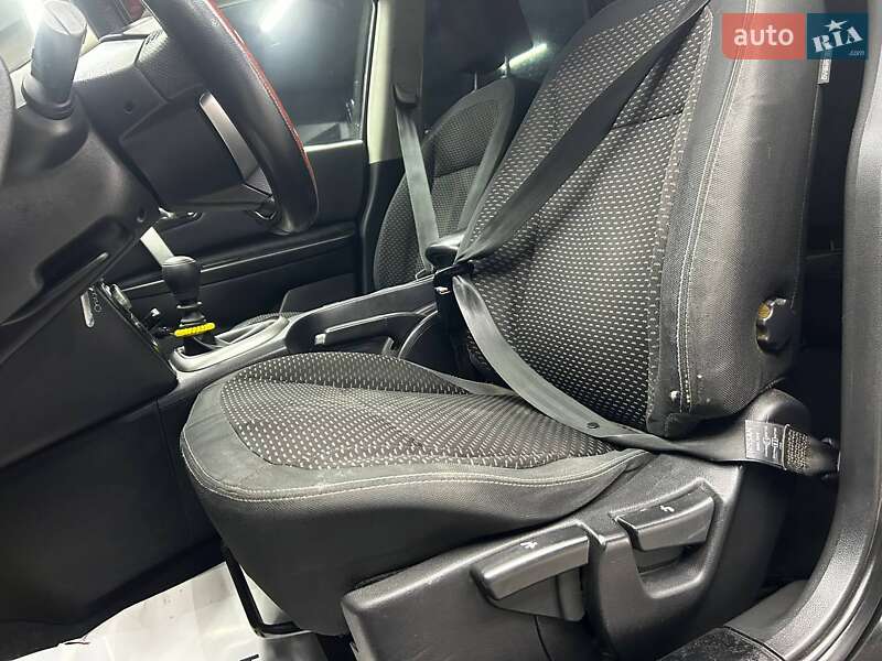 Внедорожник / Кроссовер Nissan Qashqai 2009 в Черновцах