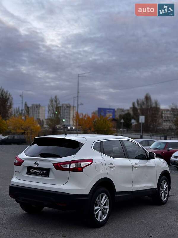 Внедорожник / Кроссовер Nissan Qashqai 2017 в Киеве