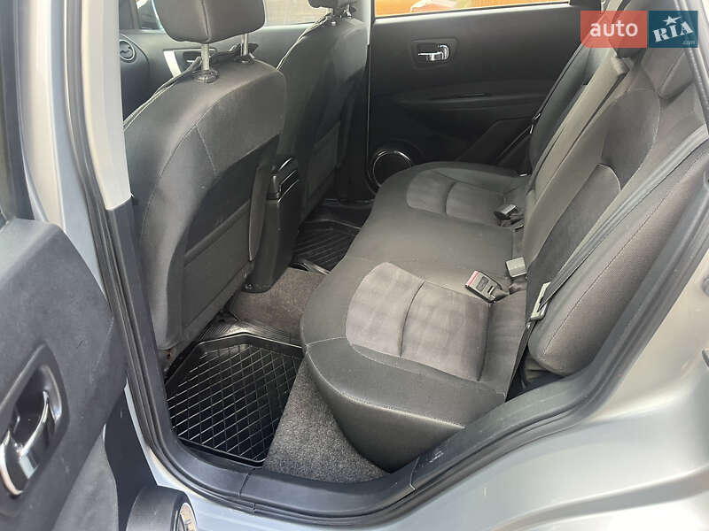 Позашляховик / Кросовер Nissan Qashqai 2012 в Малій Висці фото 17 Позашляховик / Кросовер Nissan Qashqai 2012 в Малій Висці