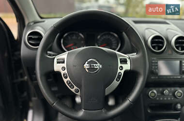 Внедорожник / Кроссовер Nissan Qashqai 2010 в 