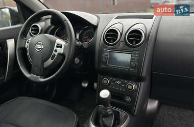 Внедорожник / Кроссовер Nissan Qashqai 2010 в 
