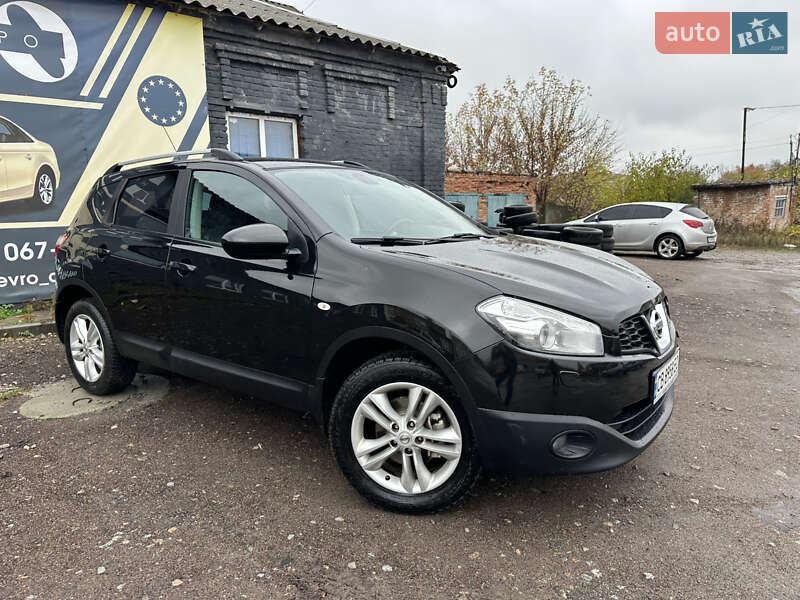 Внедорожник / Кроссовер Nissan Qashqai 2011 в Нежине