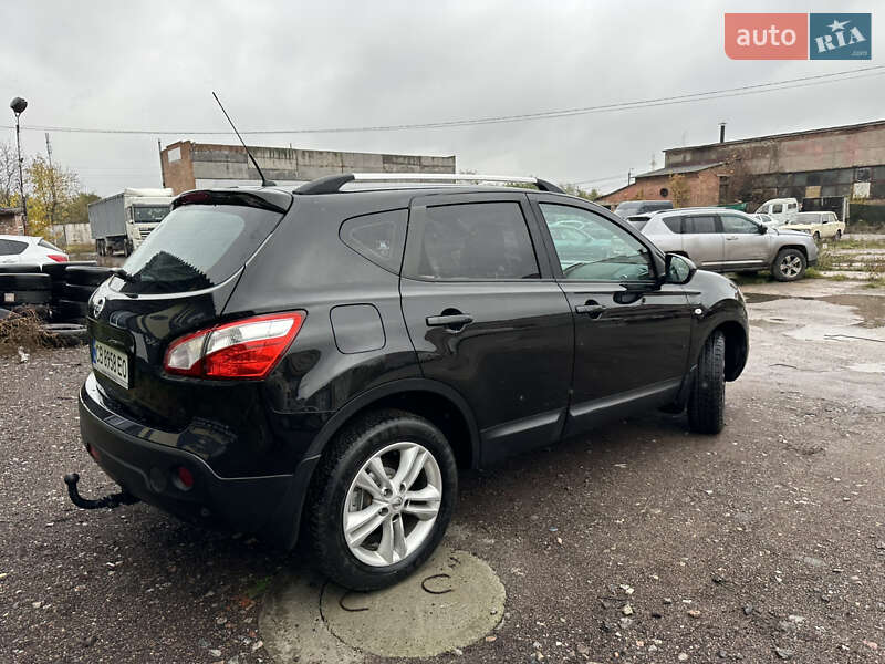 Внедорожник / Кроссовер Nissan Qashqai 2011 в Нежине
