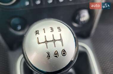 Внедорожник / Кроссовер Nissan Qashqai 2010 в 