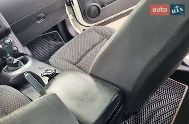 Внедорожник / Кроссовер Nissan Qashqai 2010 в 