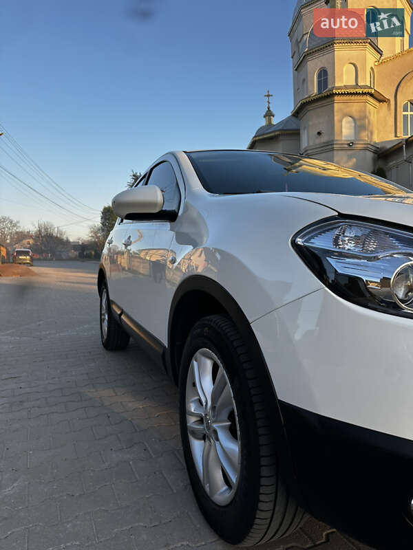 Внедорожник / Кроссовер Nissan Qashqai 2010 в Кицмани фото 37 Внедорожник / Кроссовер Nissan Qashqai 2010 в Кицмани