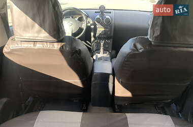 Внедорожник / Кроссовер Nissan Qashqai 2008 в 