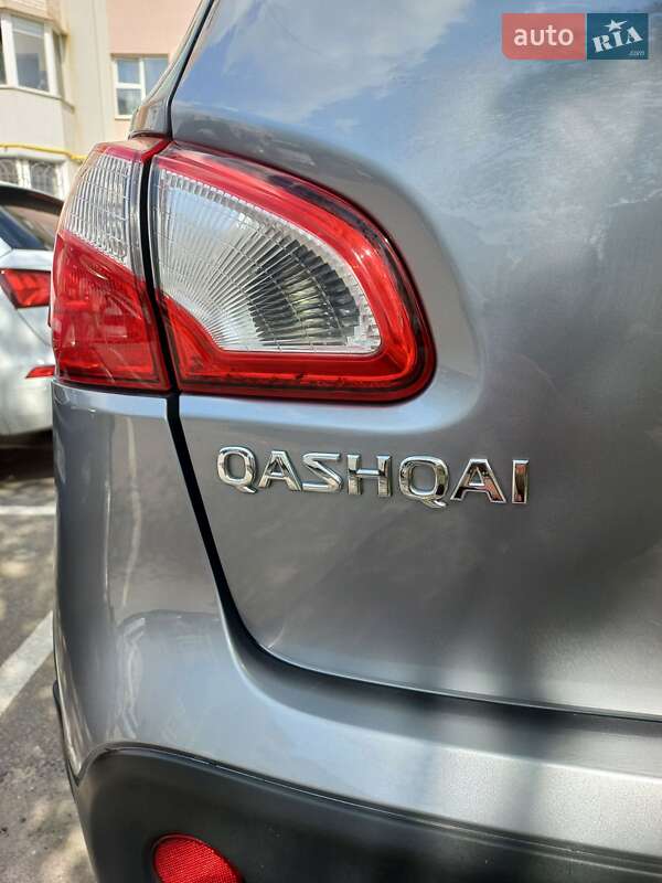 Внедорожник / Кроссовер Nissan Qashqai 2011 в Ямполе