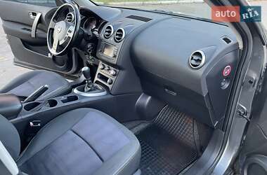 Внедорожник / Кроссовер Nissan Qashqai 2012 в 