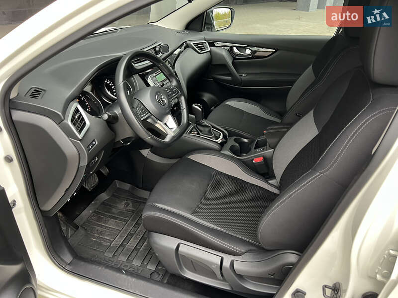 Внедорожник / Кроссовер Nissan Qashqai 2019 в Киеве