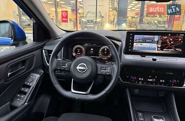 Позашляховик / Кросовер Nissan Qashqai 2023 в 