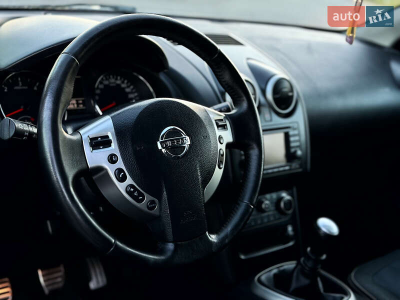 Позашляховик / Кросовер Nissan Qashqai 2012 в Стрию фото 79 Позашляховик / Кросовер Nissan Qashqai 2012 в Стрию