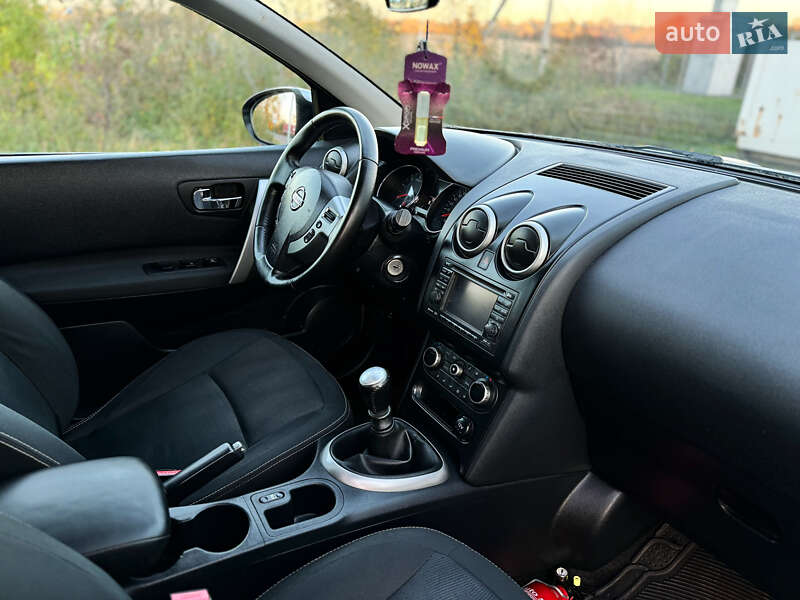 Позашляховик / Кросовер Nissan Qashqai 2012 в Стрию фото 99 Позашляховик / Кросовер Nissan Qashqai 2012 в Стрию