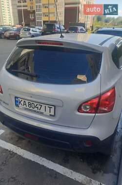 Внедорожник / Кроссовер Nissan Qashqai 2008 в 
