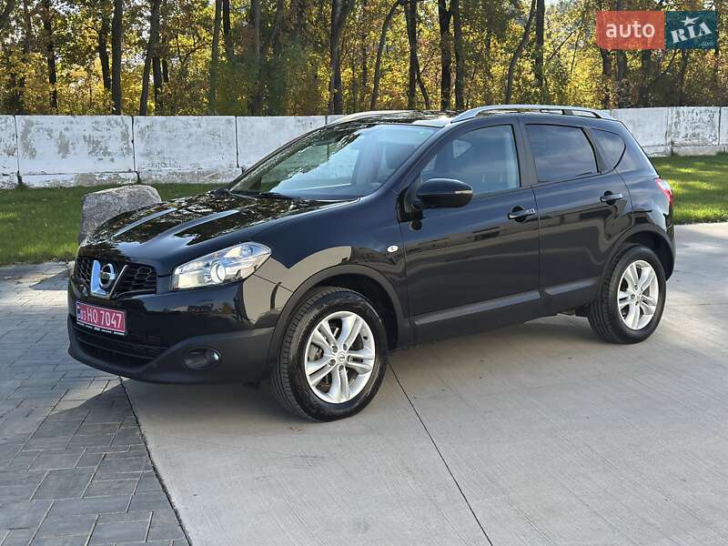 Внедорожник / Кроссовер Nissan Qashqai 2010 в Луцке