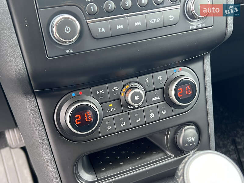 Внедорожник / Кроссовер Nissan Qashqai 2011 в Нововолынске