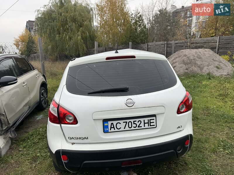 Внедорожник / Кроссовер Nissan Qashqai 2008 в Белогородке