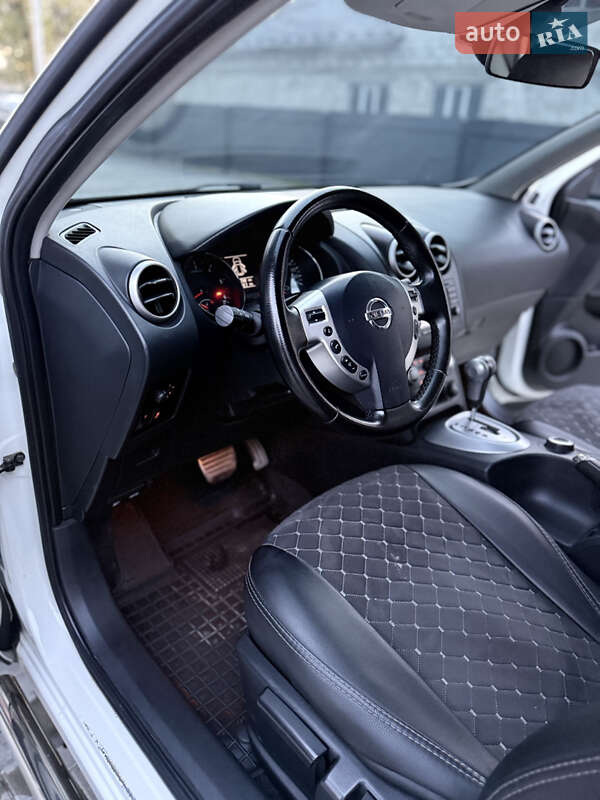 Внедорожник / Кроссовер Nissan Qashqai 2010 в Борщеве