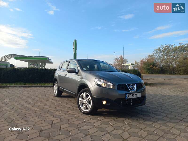 Позашляховик / Кросовер Nissan Qashqai 2011 в Снятині