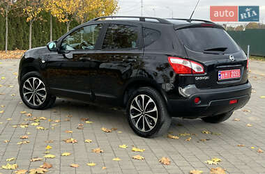 Внедорожник / Кроссовер Nissan Qashqai 2013 в 