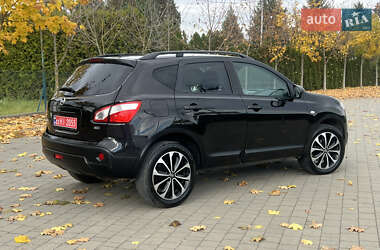 Внедорожник / Кроссовер Nissan Qashqai 2013 в 