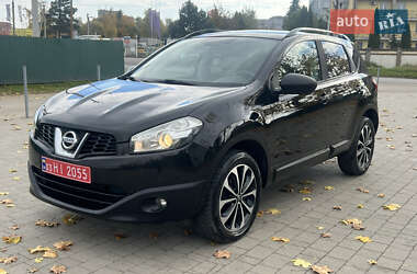 Внедорожник / Кроссовер Nissan Qashqai 2013 в 