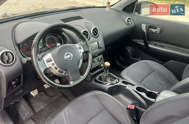 Внедорожник / Кроссовер Nissan Qashqai 2013 в 