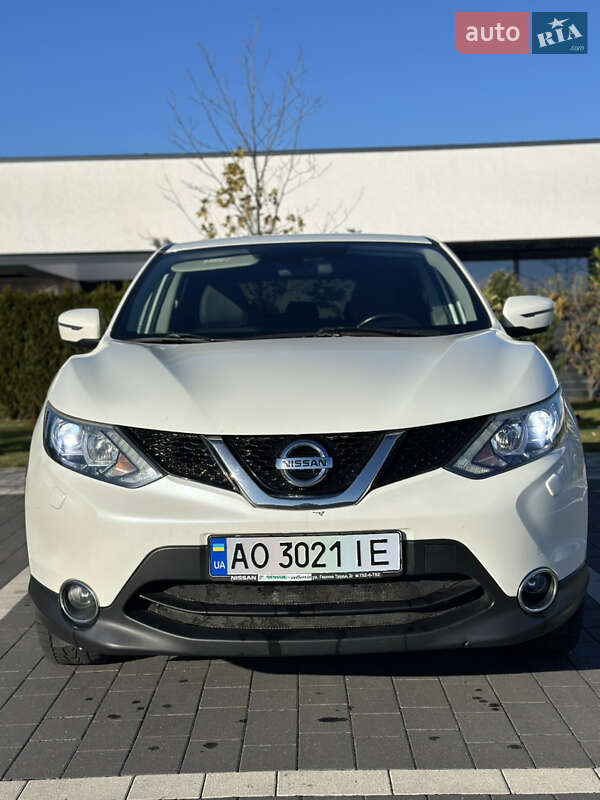 Позашляховик / Кросовер Nissan Qashqai 2015 в Мукачевому фото 2 Позашляховик / Кросовер Nissan Qashqai 2015 в Мукачевому
