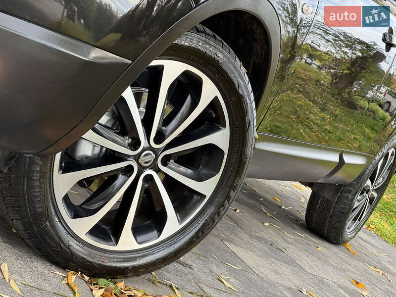 Внедорожник / Кроссовер Nissan Qashqai 2013 в Львове