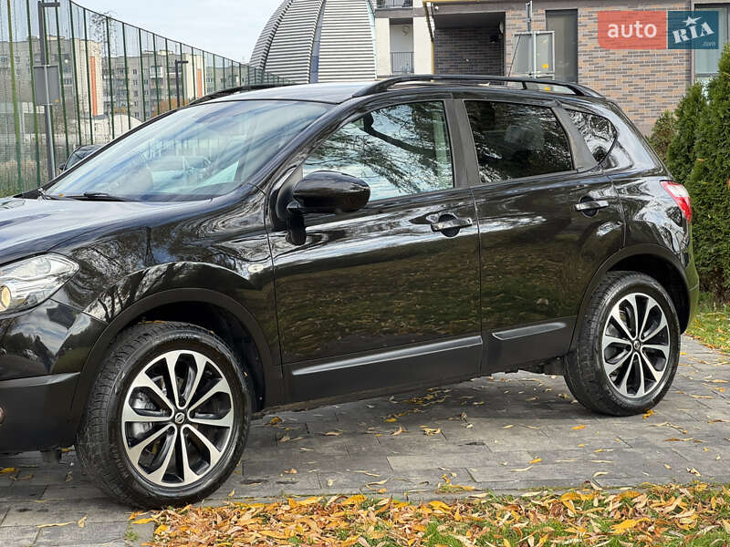 Внедорожник / Кроссовер Nissan Qashqai 2013 в Львове