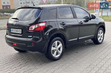Внедорожник / Кроссовер Nissan Qashqai 2011 в 