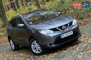 Внедорожник / Кроссовер Nissan Qashqai 2015 в 