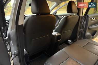 Внедорожник / Кроссовер Nissan Qashqai 2015 в 